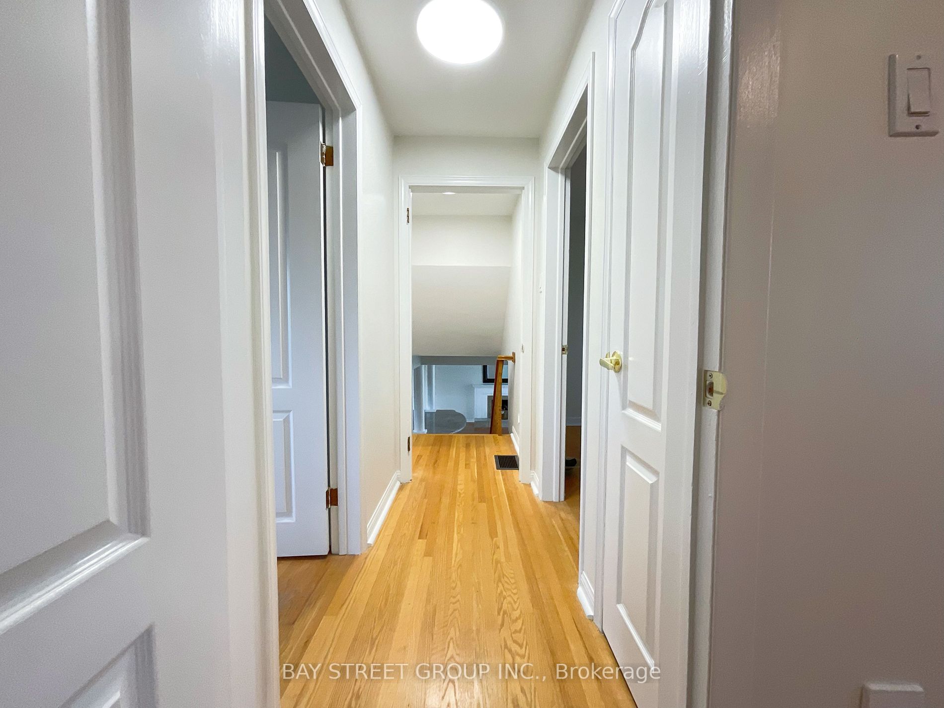 49 Rayne Ave