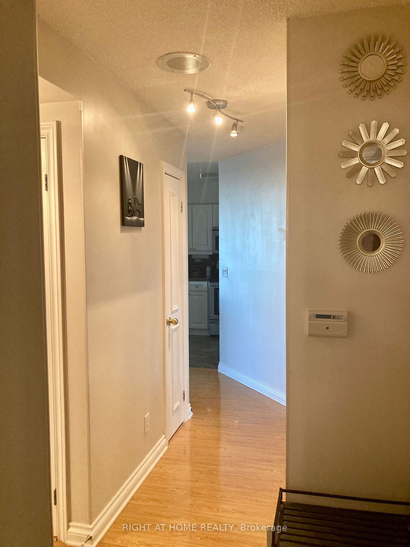 1 Palace Pier Crt, #1812