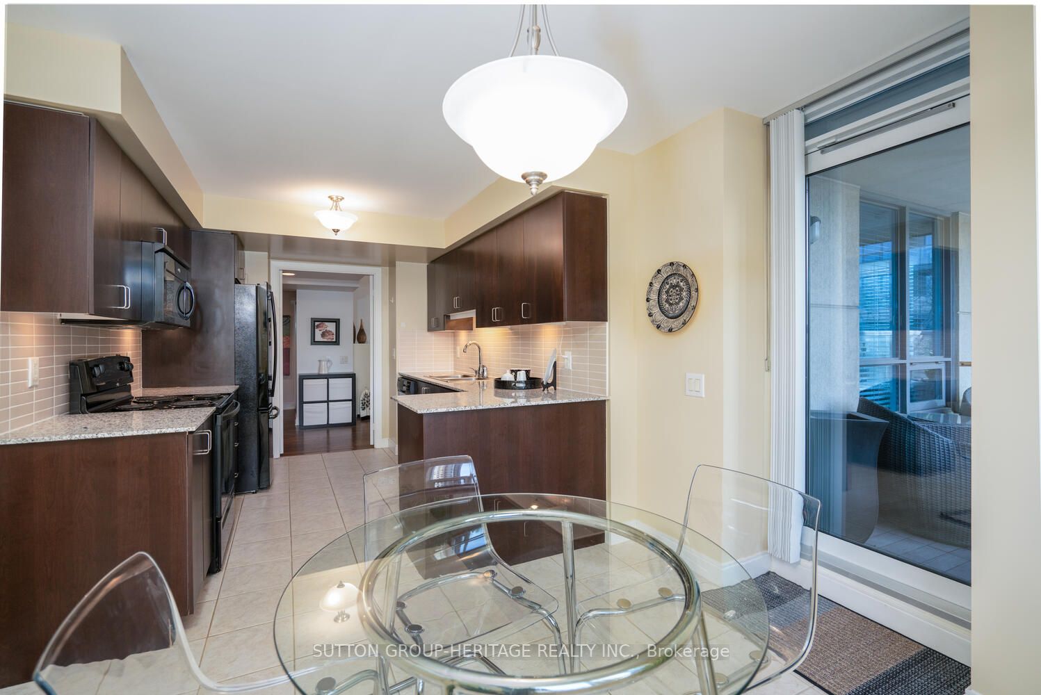 25 Viking Lane N, #256