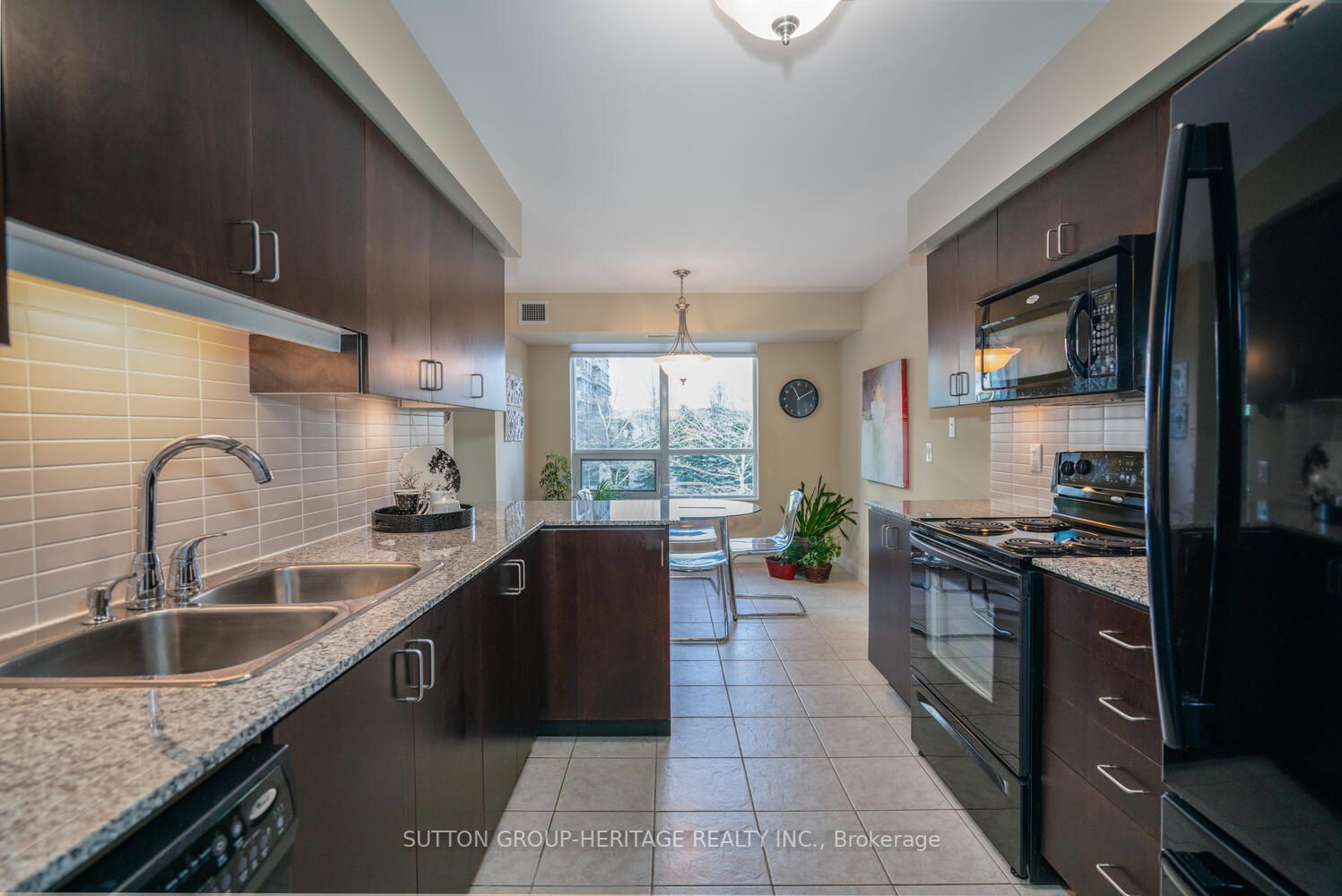 25 Viking Lane N, #256