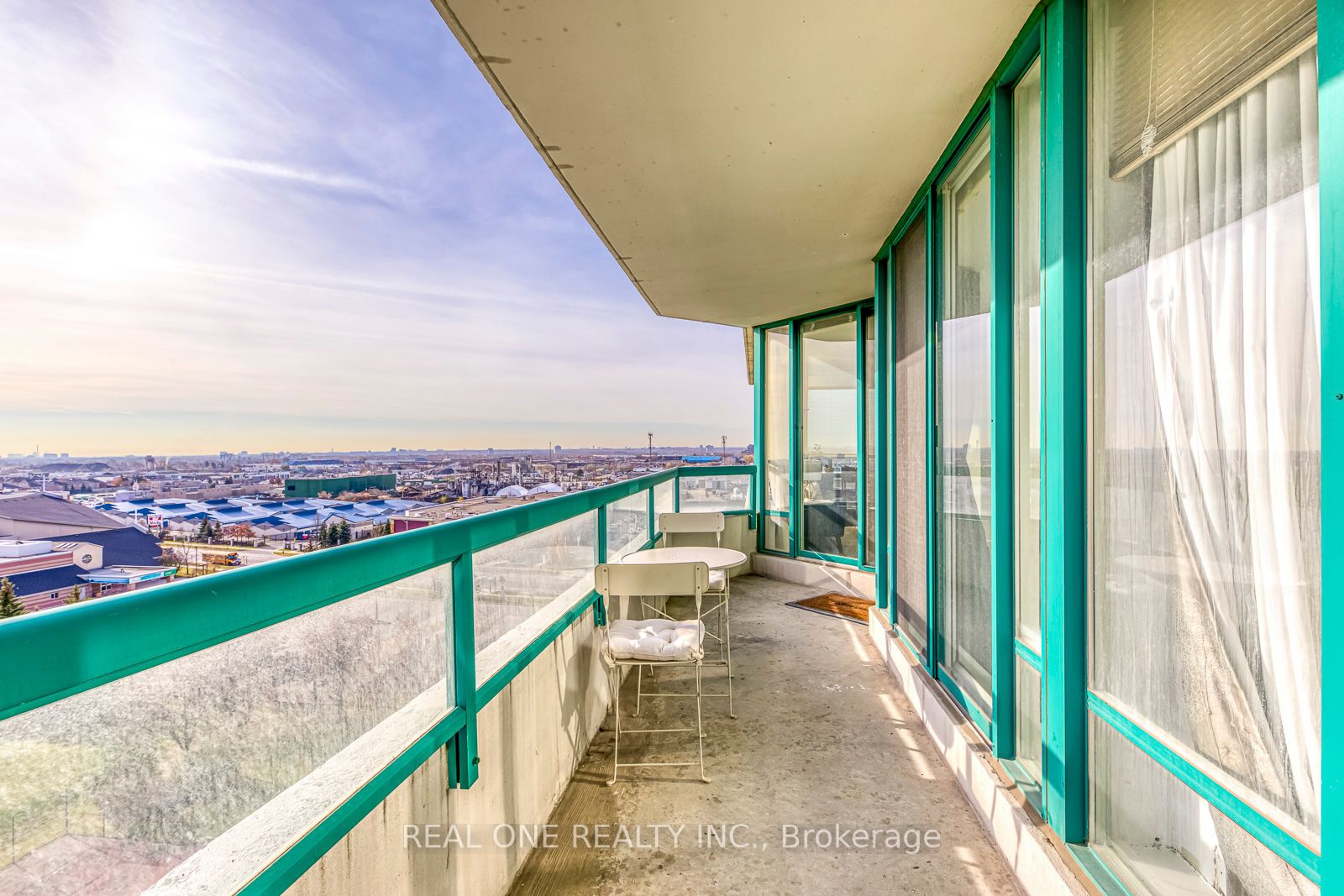 550 Webb Dr, #1008