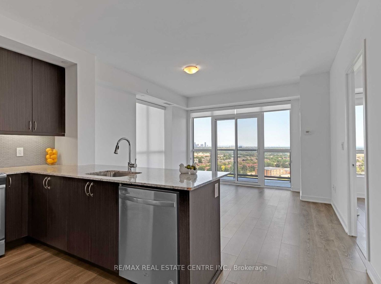 4633 Glen Erin Dr, #1504