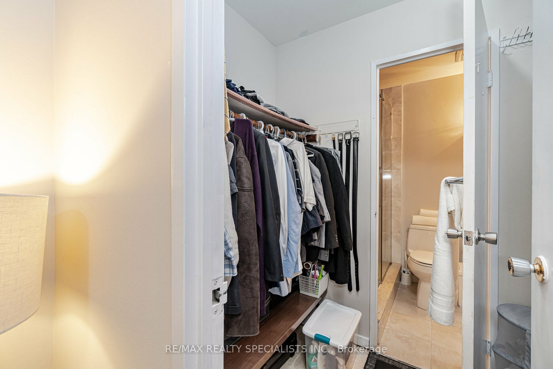 3025 The Credit Woodlands Dr N, #123