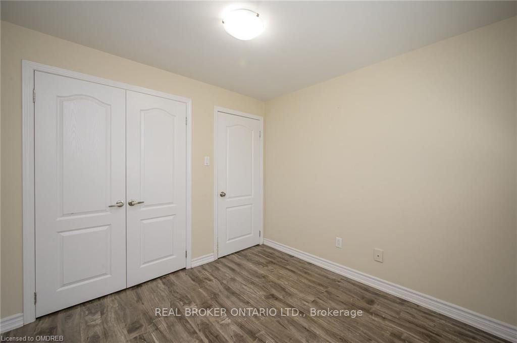 92 Sewell Dr
