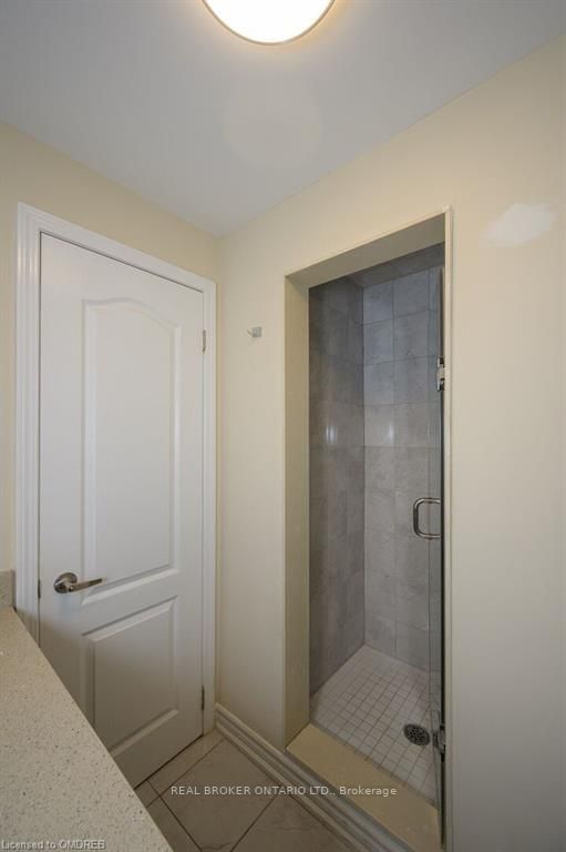 92 Sewell Dr