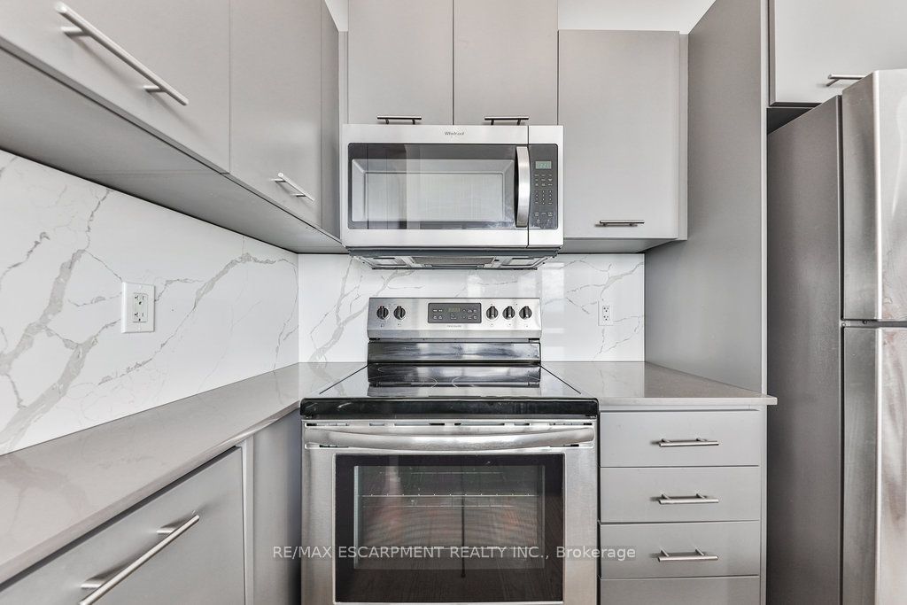 365 PRINCE OF WALES Drive #2208