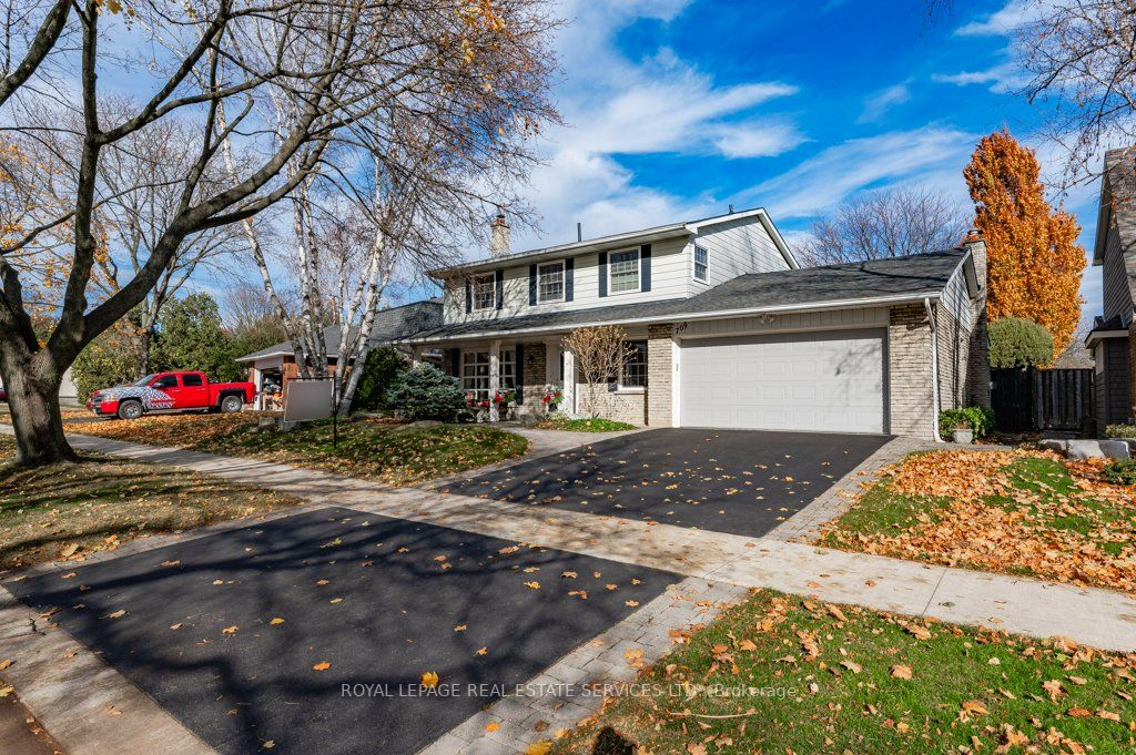 709 Cherrywood Dr