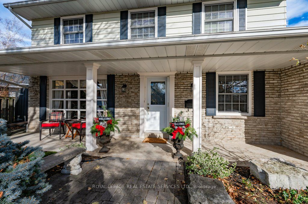709 Cherrywood Dr
