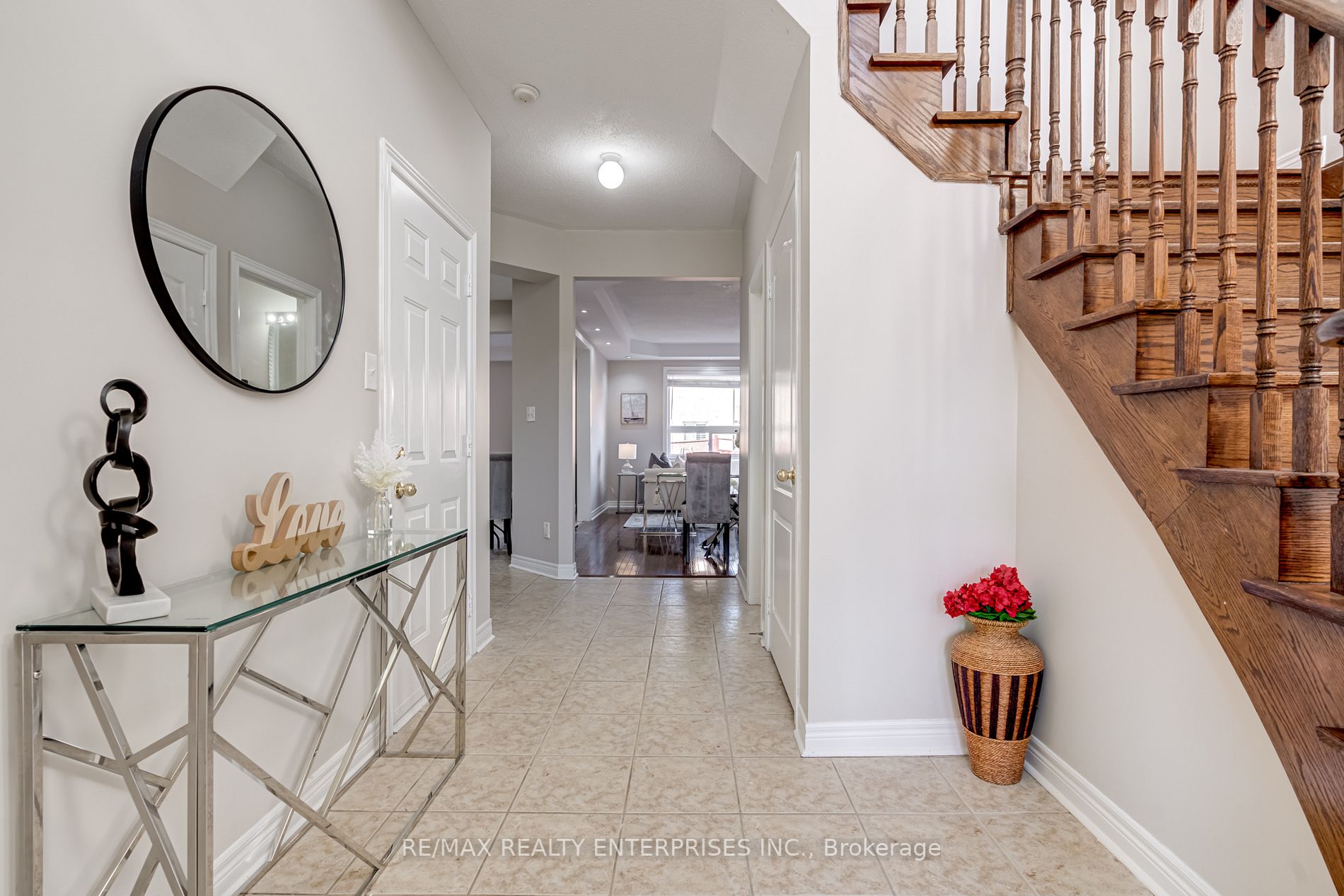 48 Ocean Ridge Dr