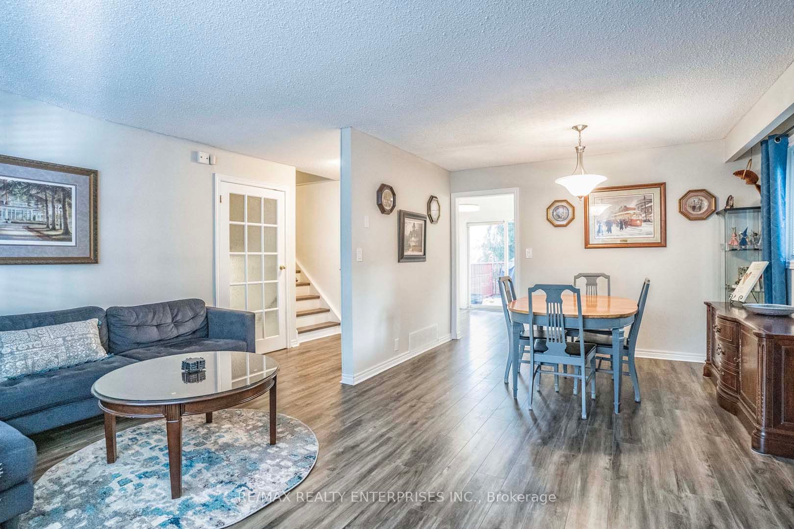 68 Sherin Crt