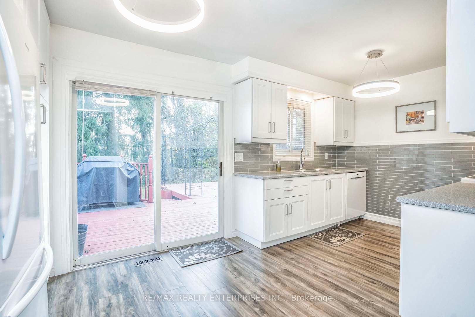 68 Sherin Crt