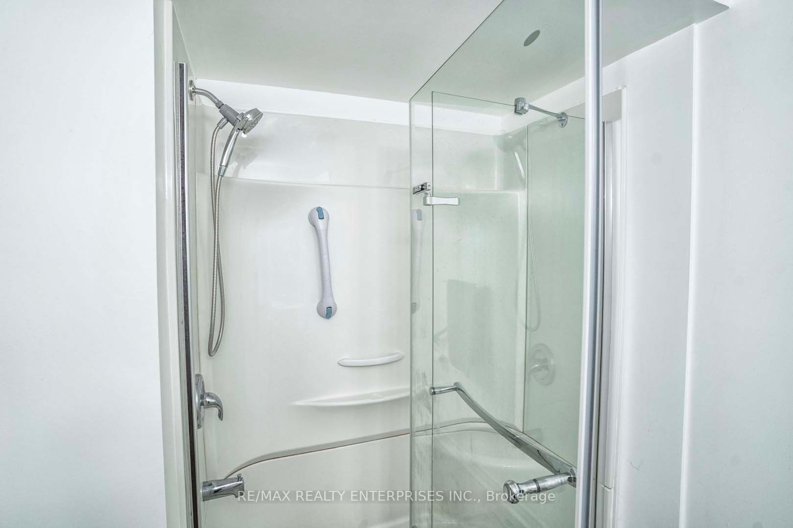 68 Sherin Crt