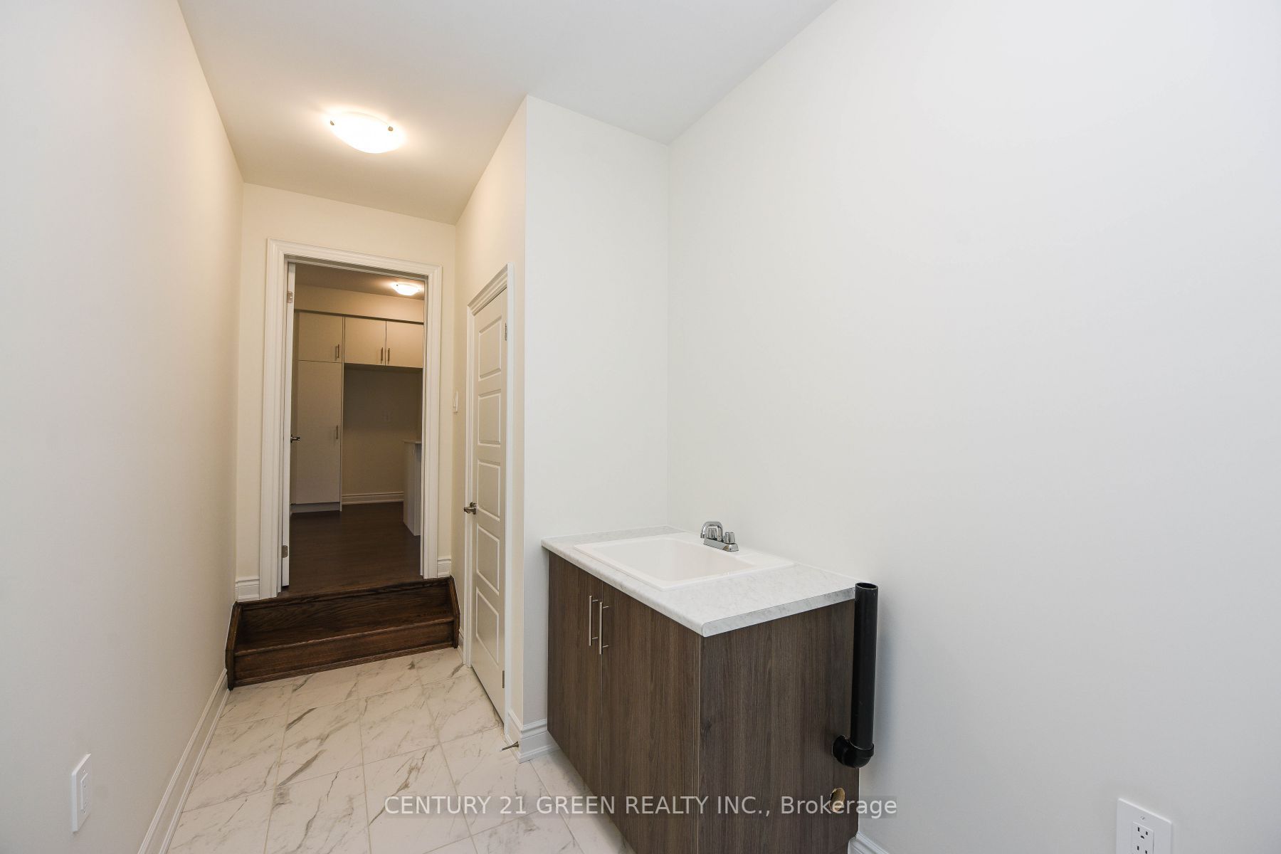 36 Gladmary Rd