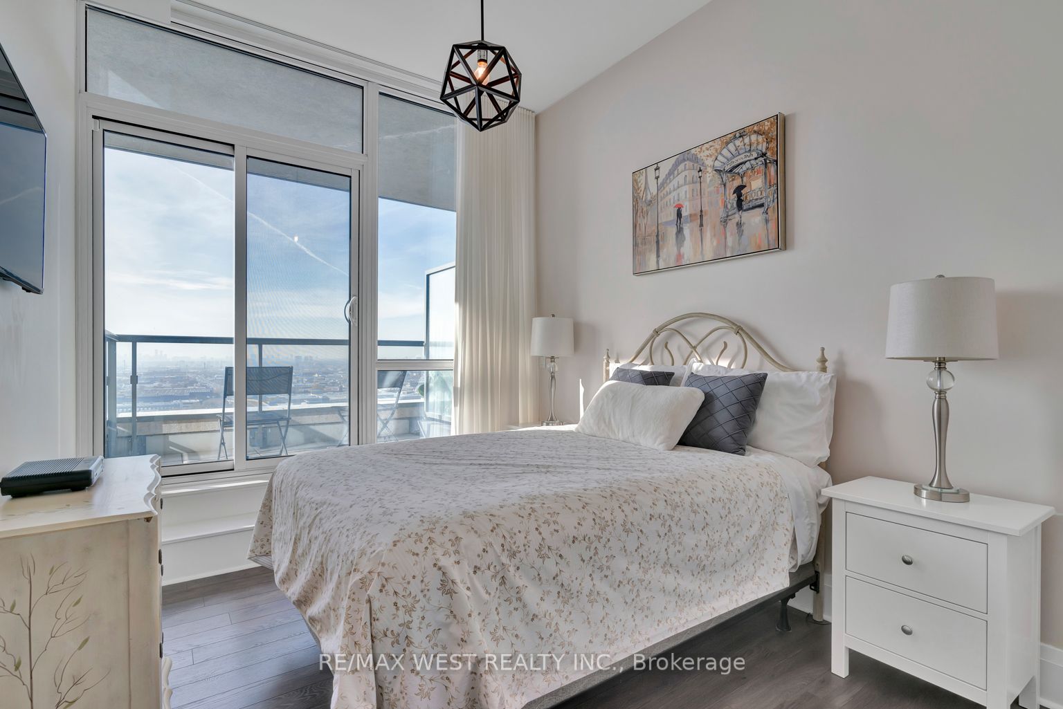 15 Zorra St, #2307
