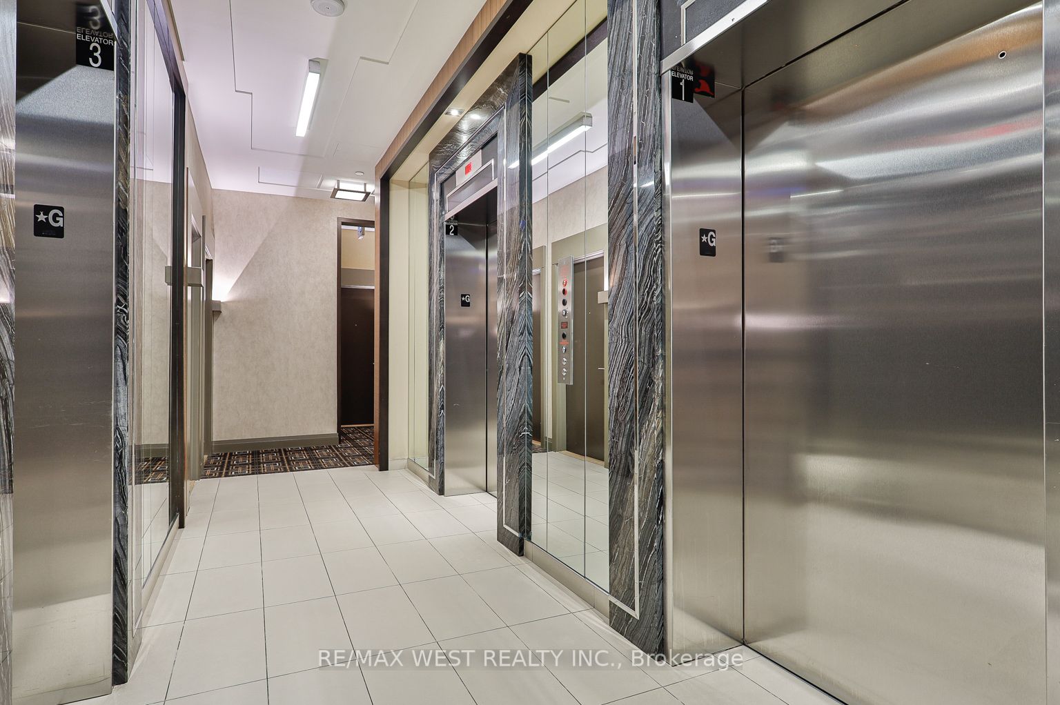 15 Zorra St, #2307