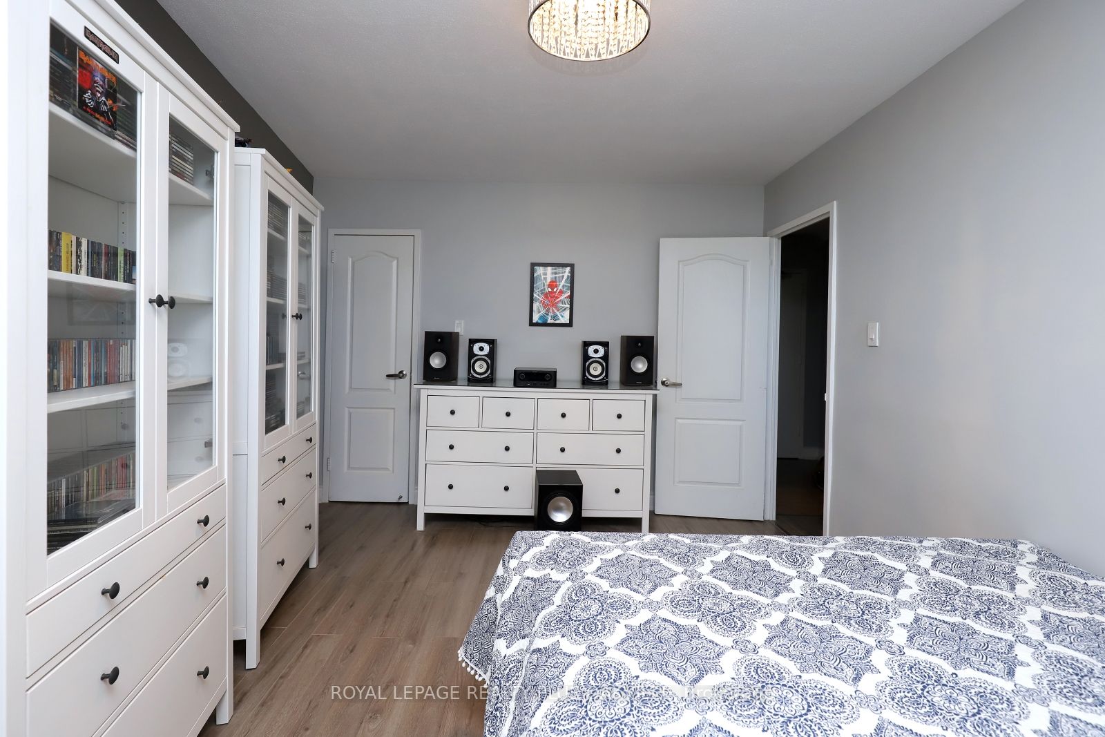 3105 Queen Frederica Dr, #504