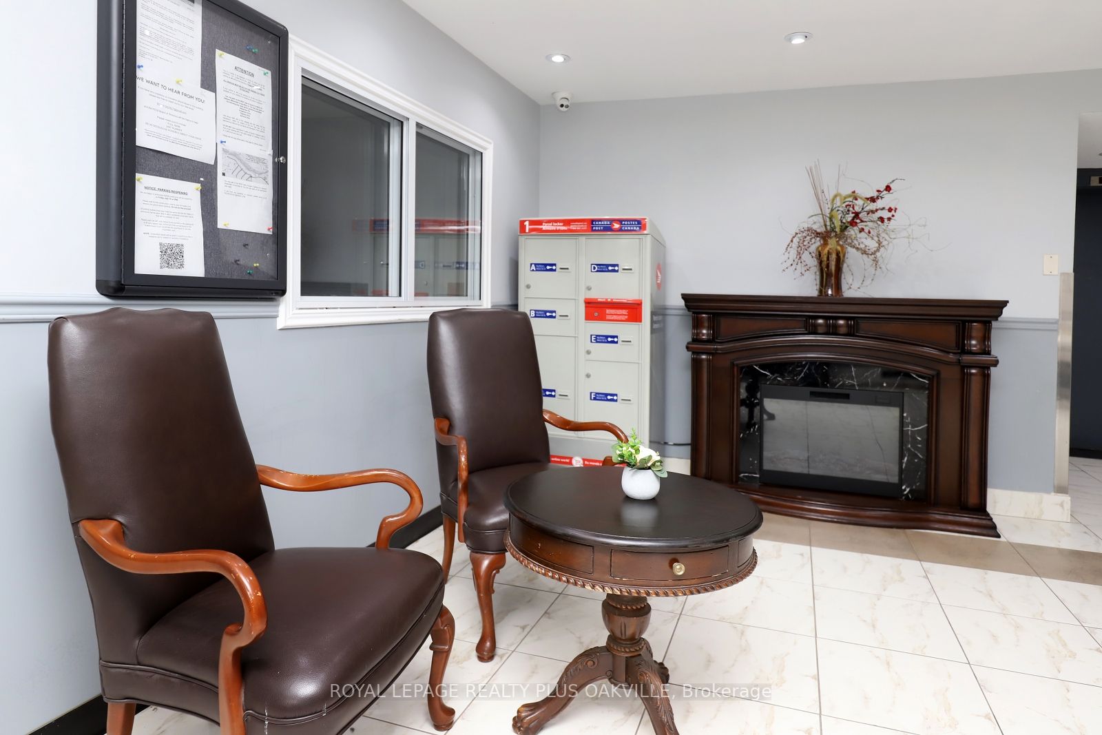 3105 Queen Frederica Dr, #504