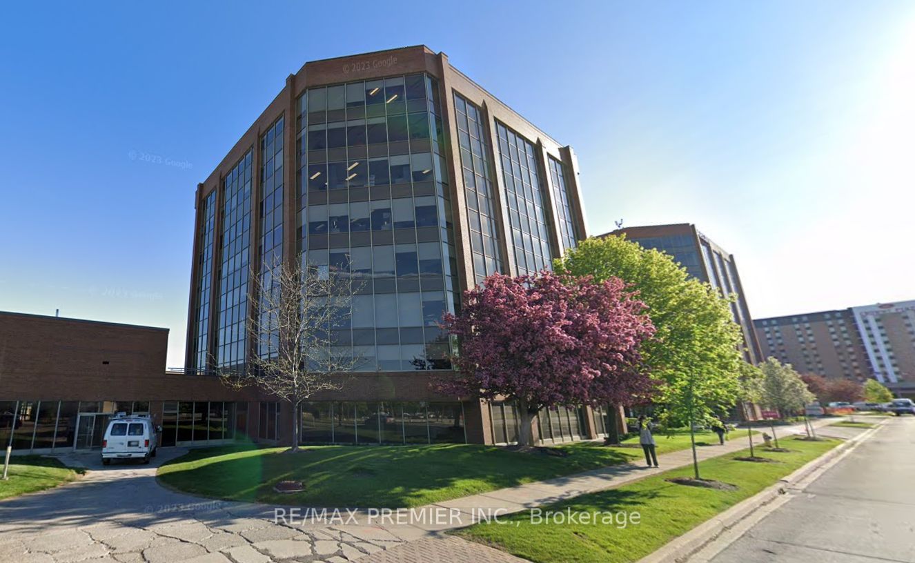 10 Carlson Crt, #500-13