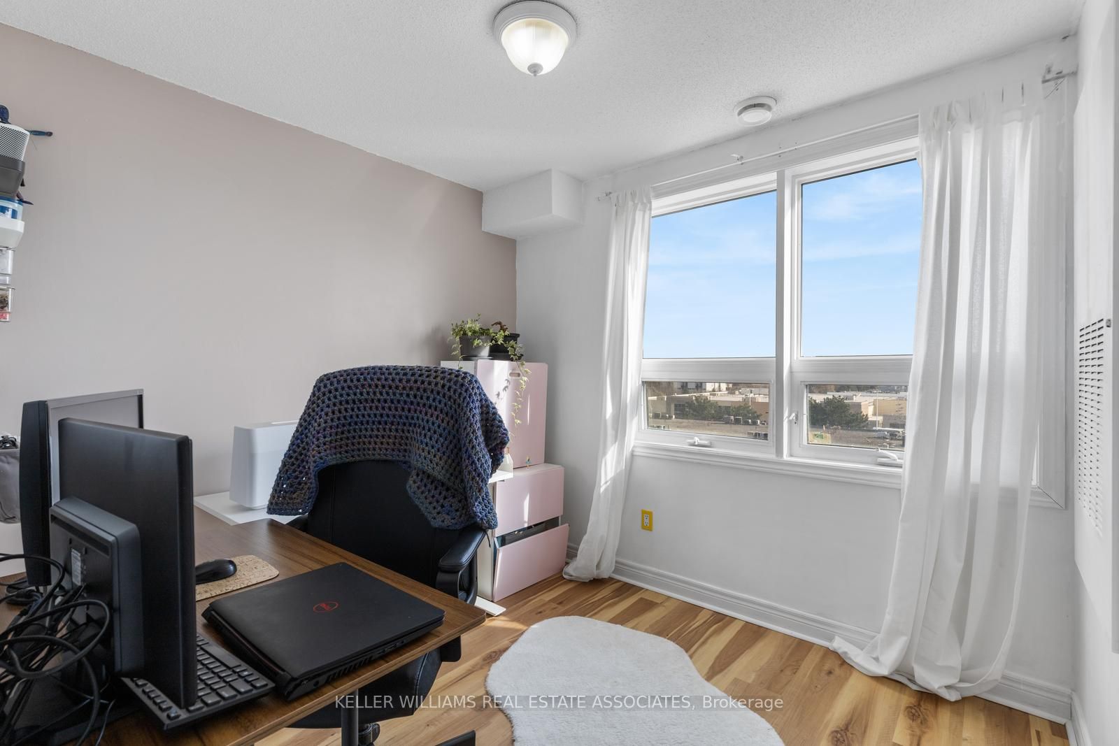 7405 Goreway Dr, #612