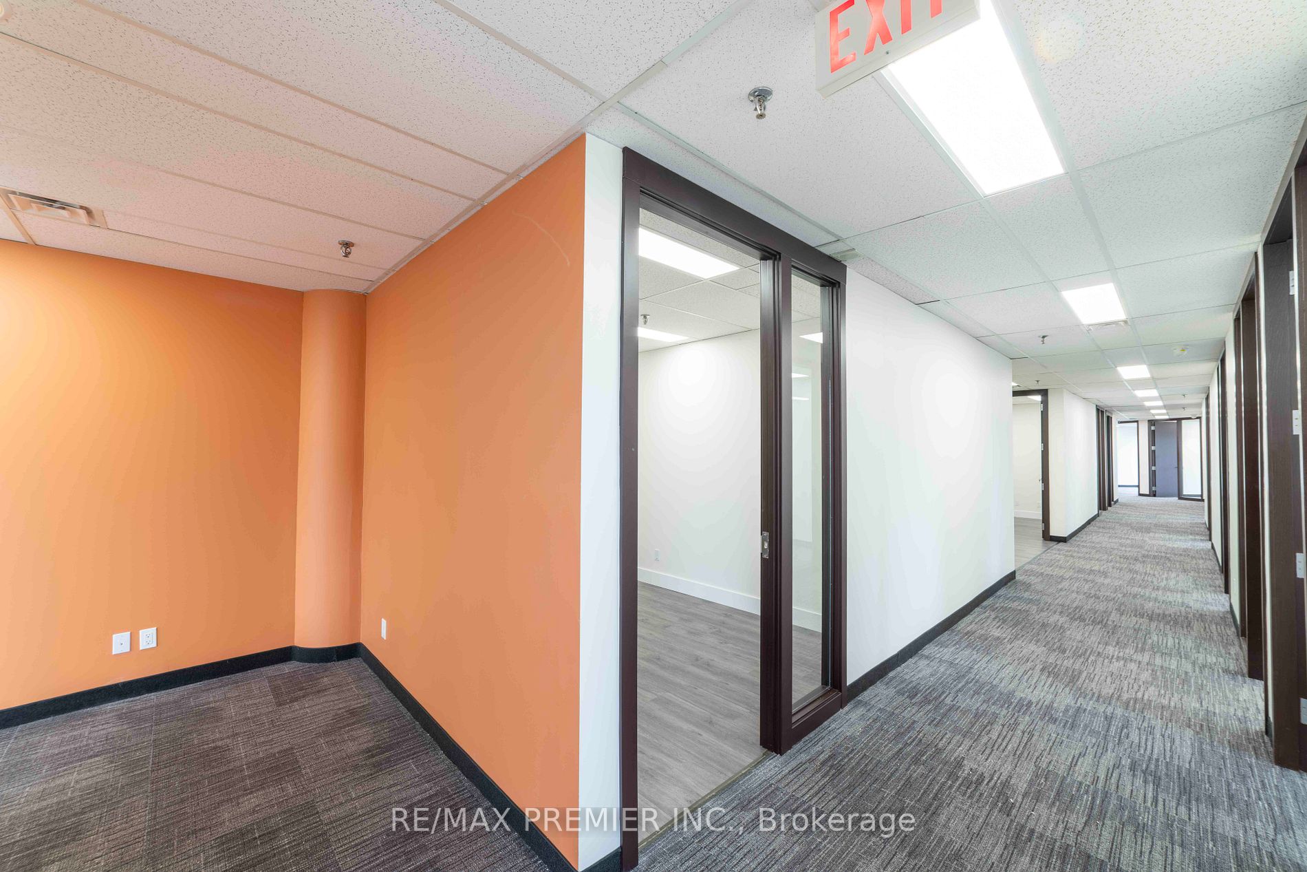 10 Carlson Crt, #500-28