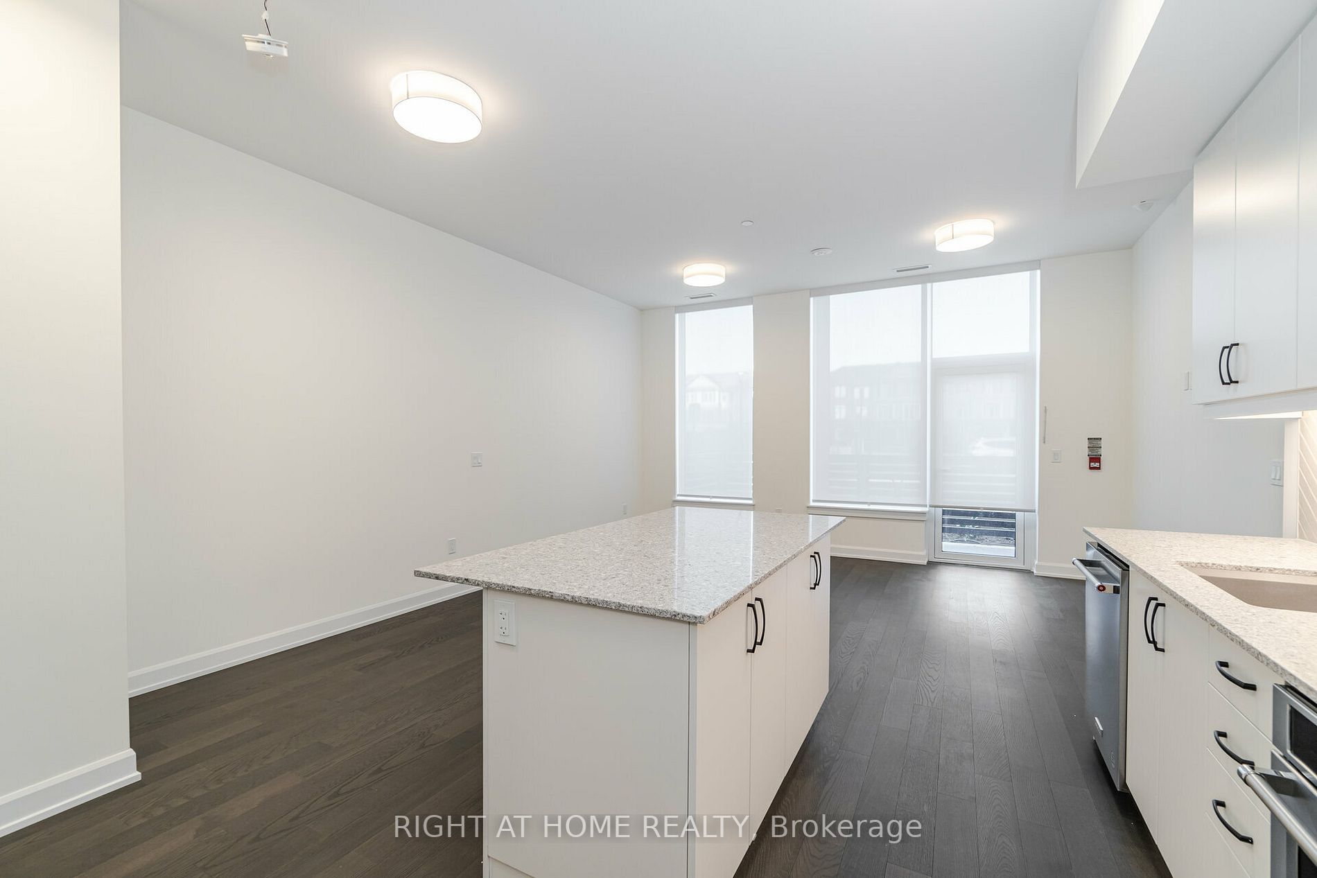 3200 William Coltson Ave E, #117