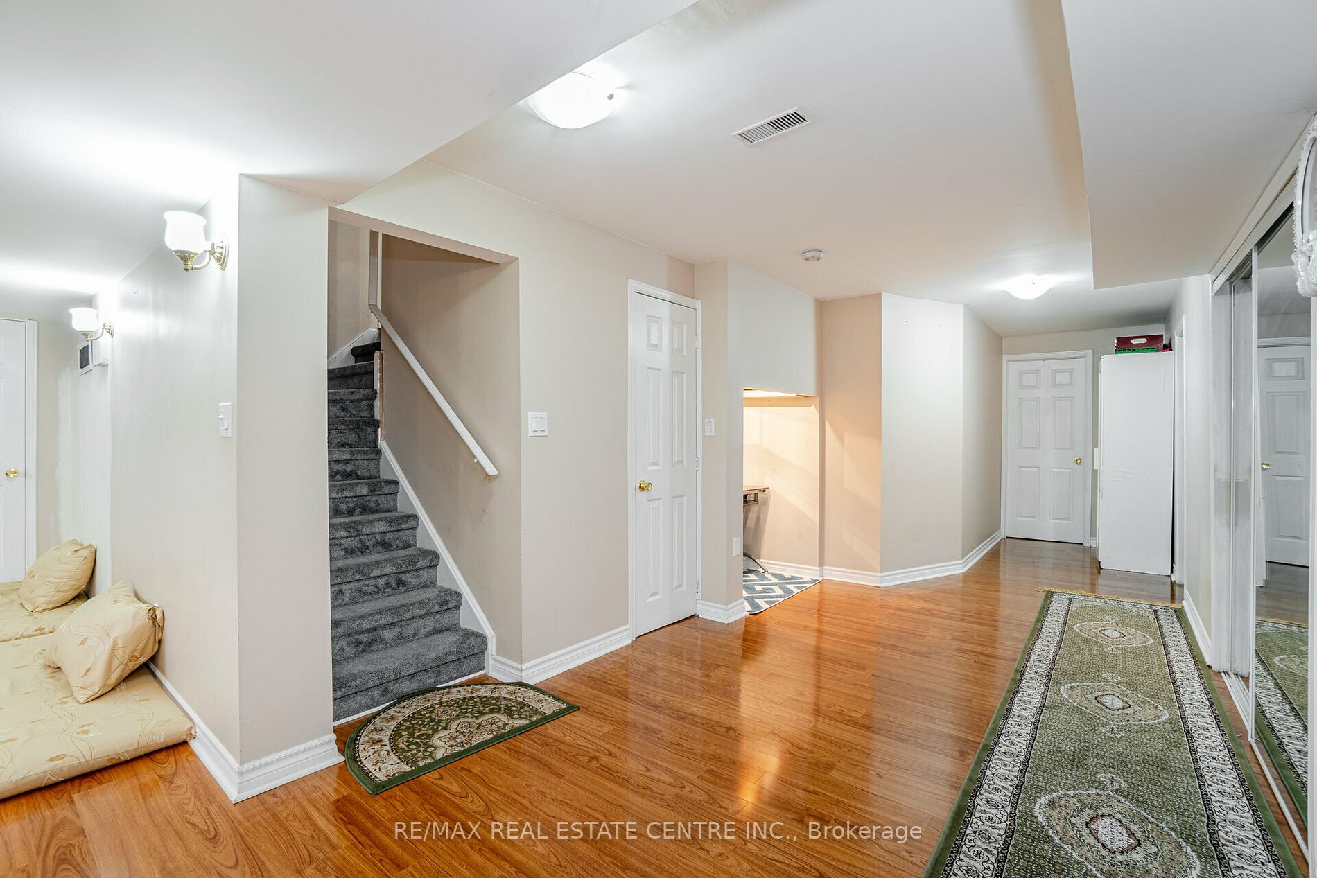 51 Larson Peak Rd