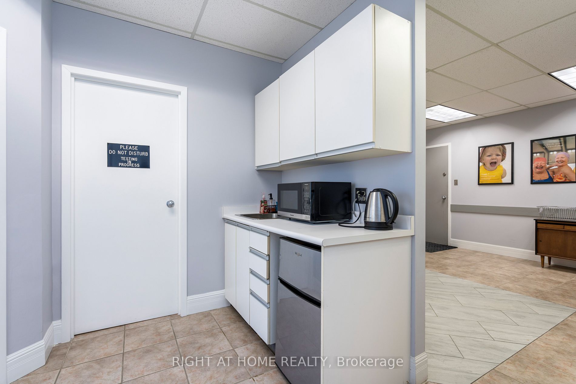 2100 Finch Ave W, #107