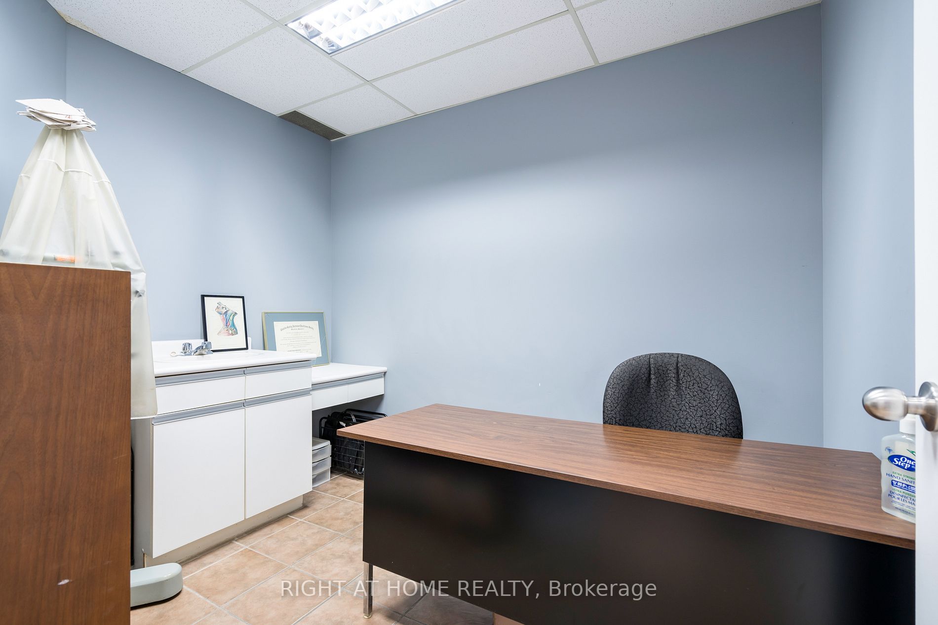 2100 Finch Ave W, #107
