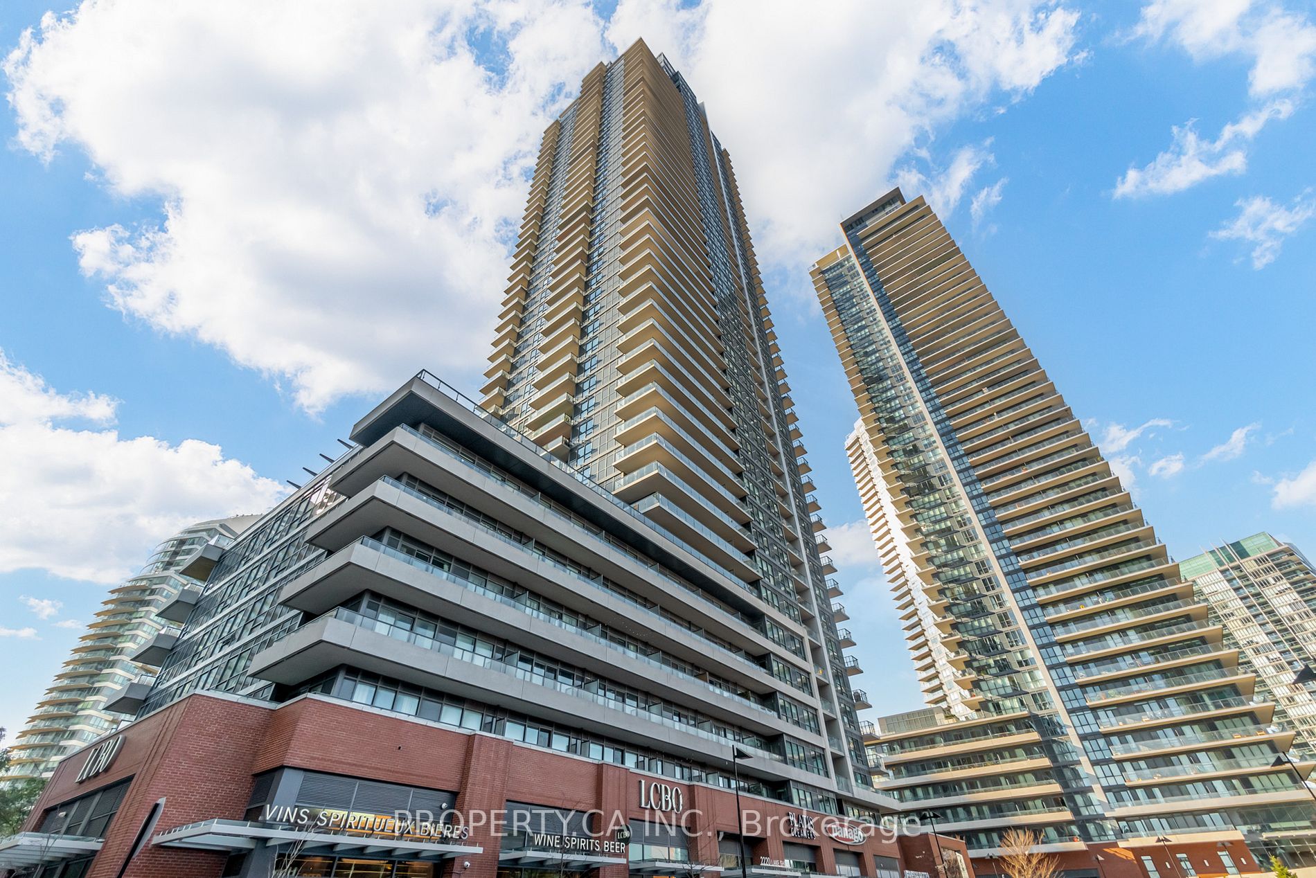 2220 Lakeshore Blvd, #2803