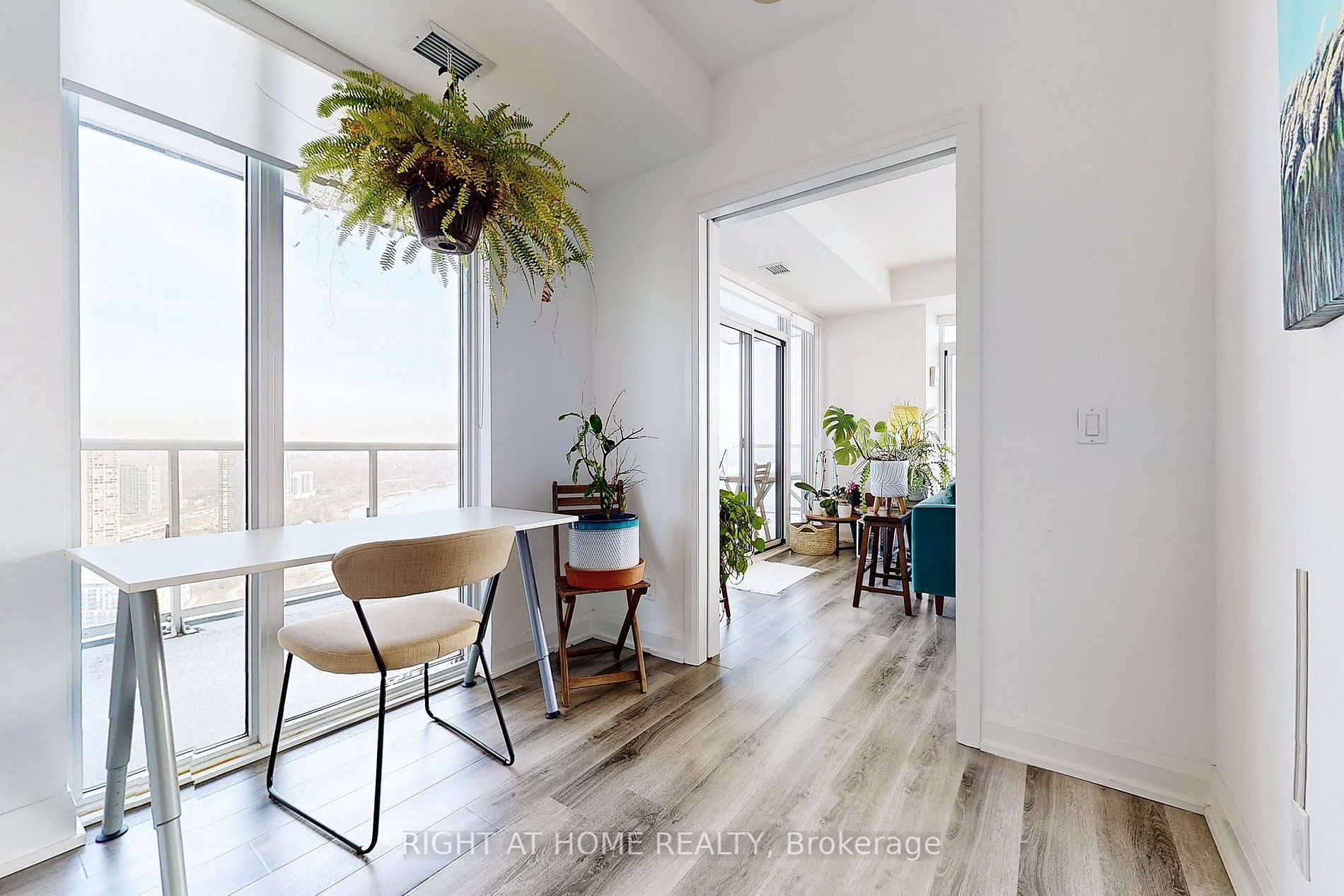 56 Annie Craig Dr, #4101