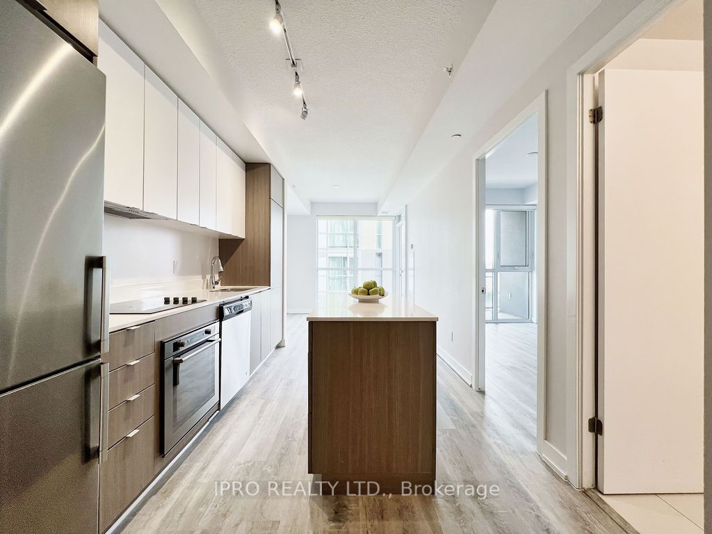 5220 Dundas St, #D-313