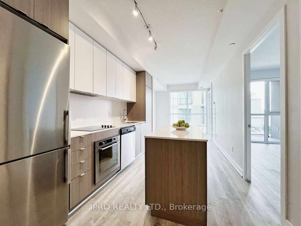 5220 Dundas St, #D-313