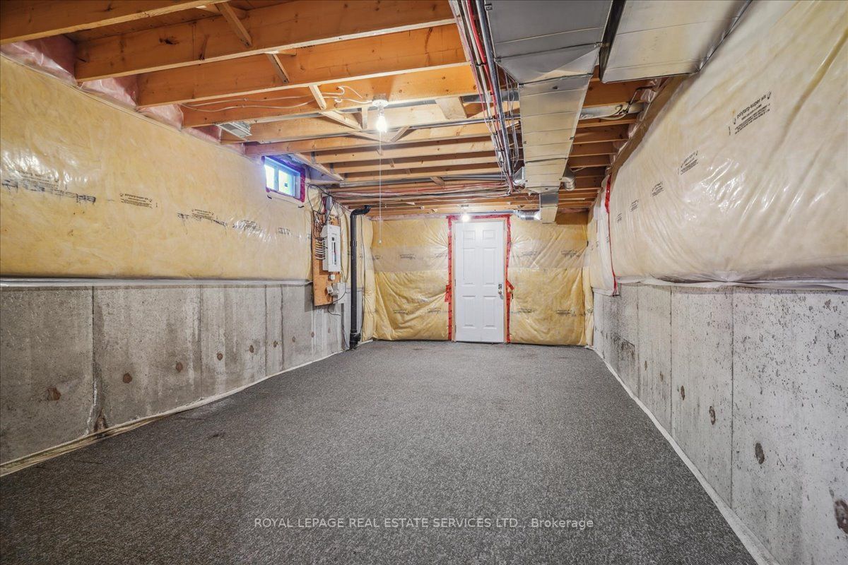 440 Chandler Cres