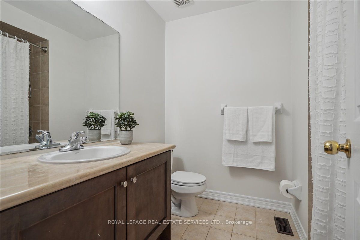 440 Chandler Cres