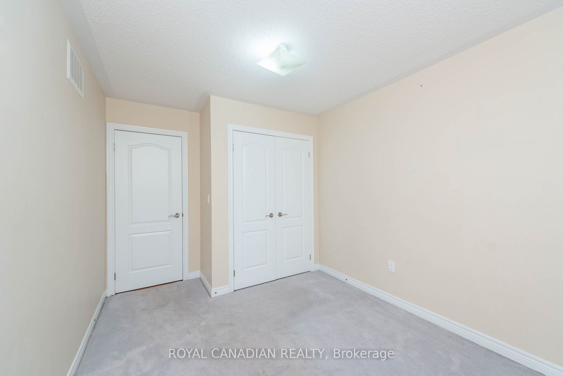 96 Clearfield Dr