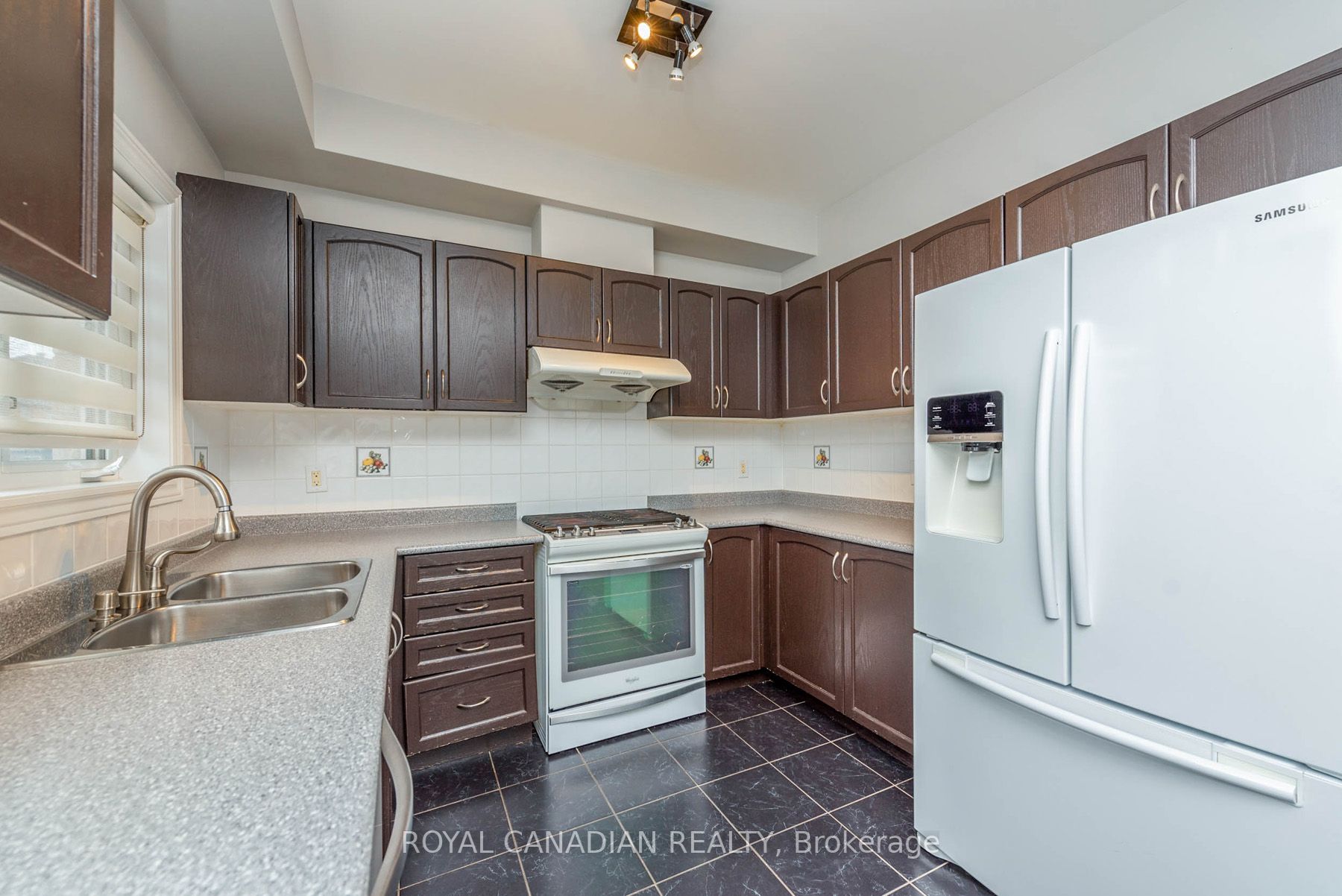 96 Clearfield Dr