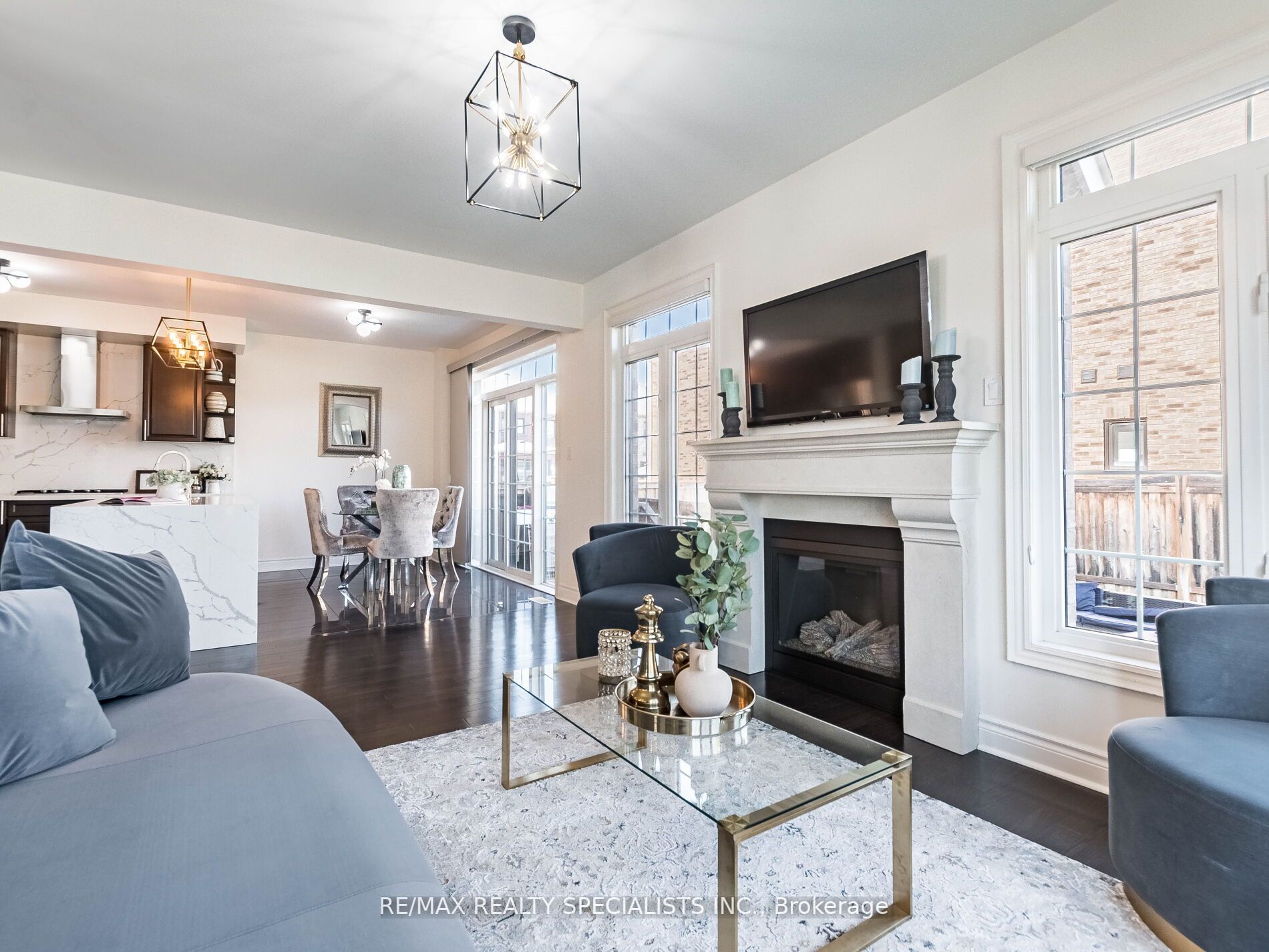 73 Dunley Cres
