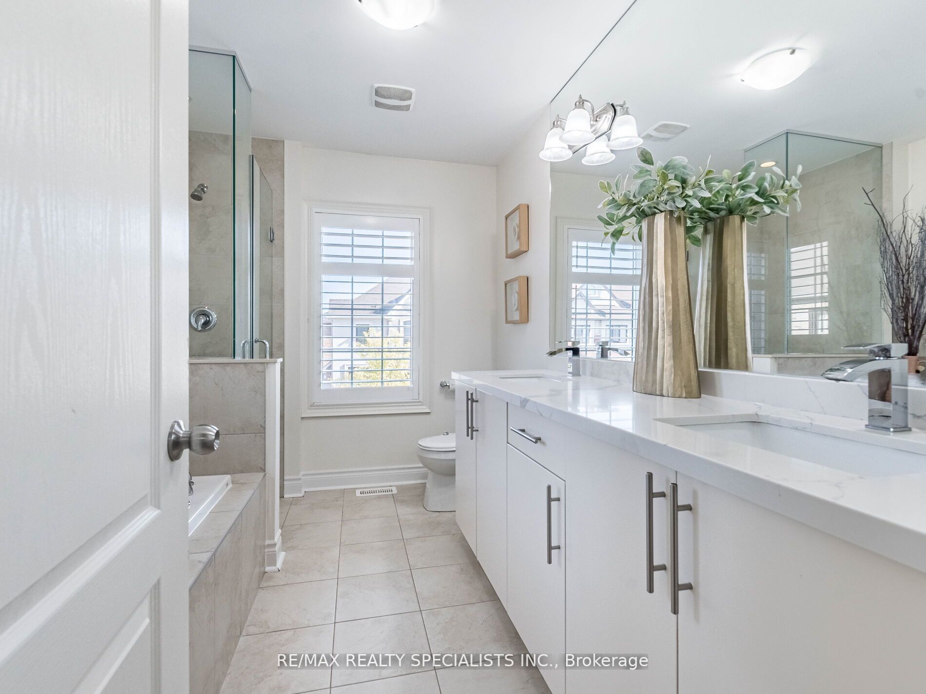 73 Dunley Cres