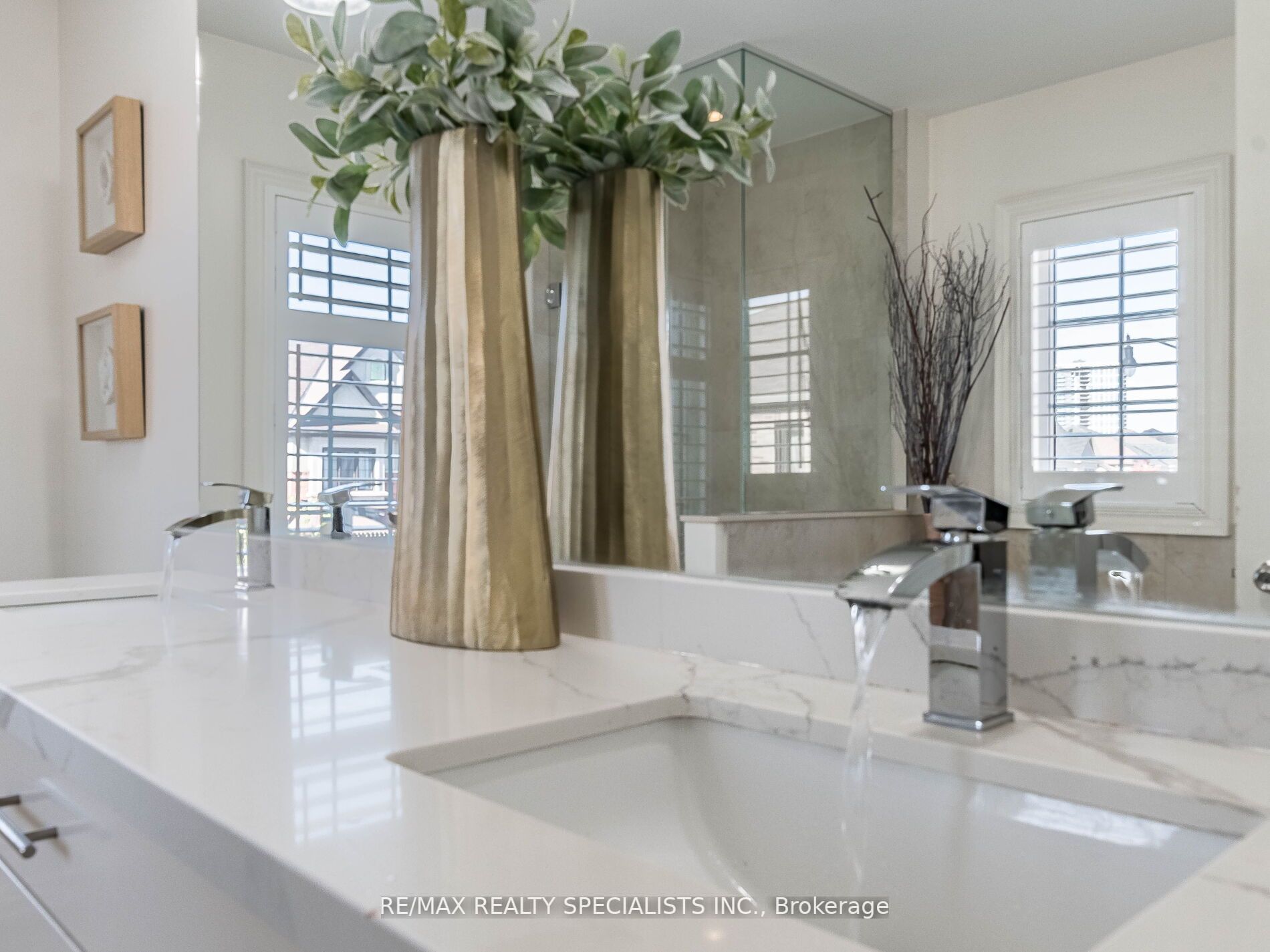 73 Dunley Cres