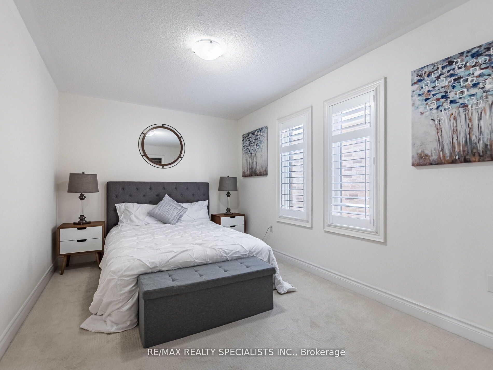 73 Dunley Cres