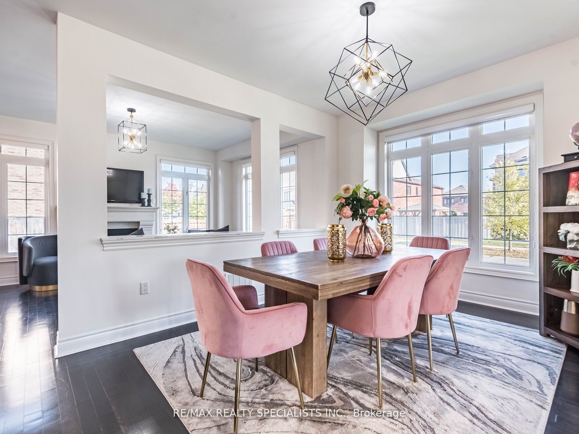 73 Dunley Cres