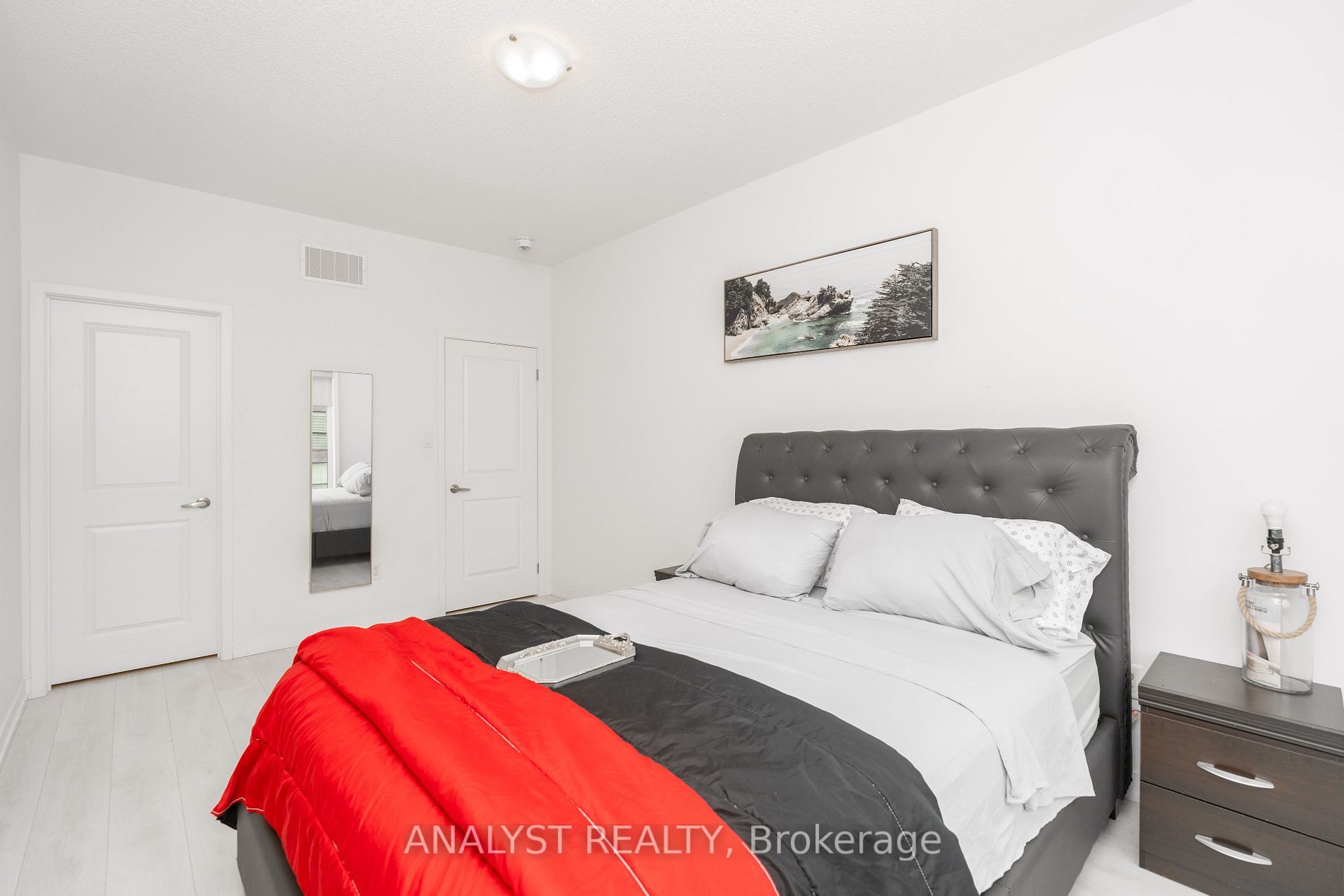 205 Sabina Dr