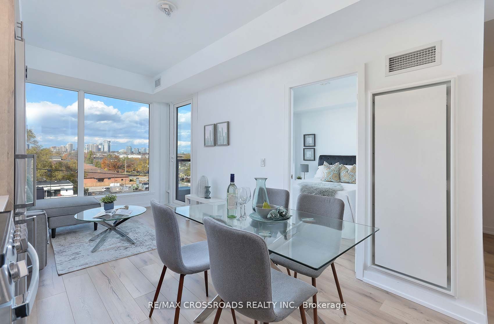 1195 The Queensway, #506