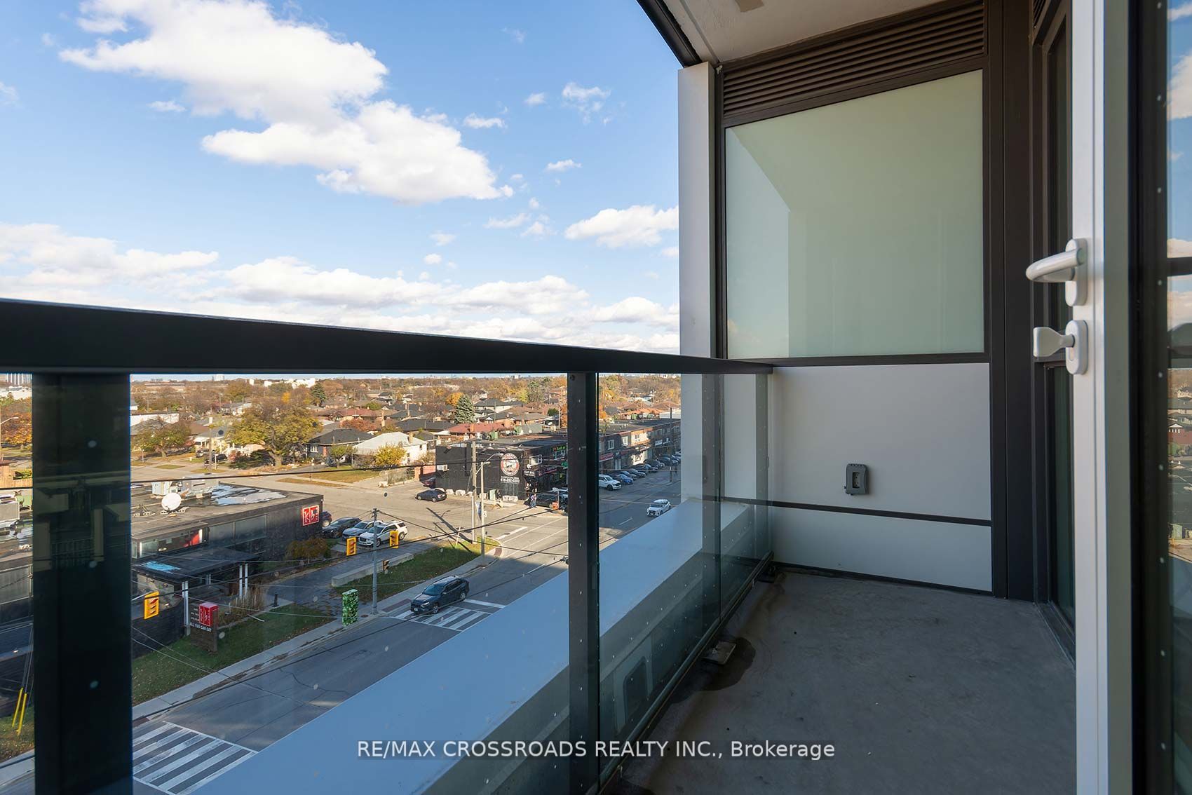 1195 The Queensway, #506