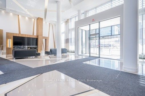 55 Eglinton Ave W, #502
