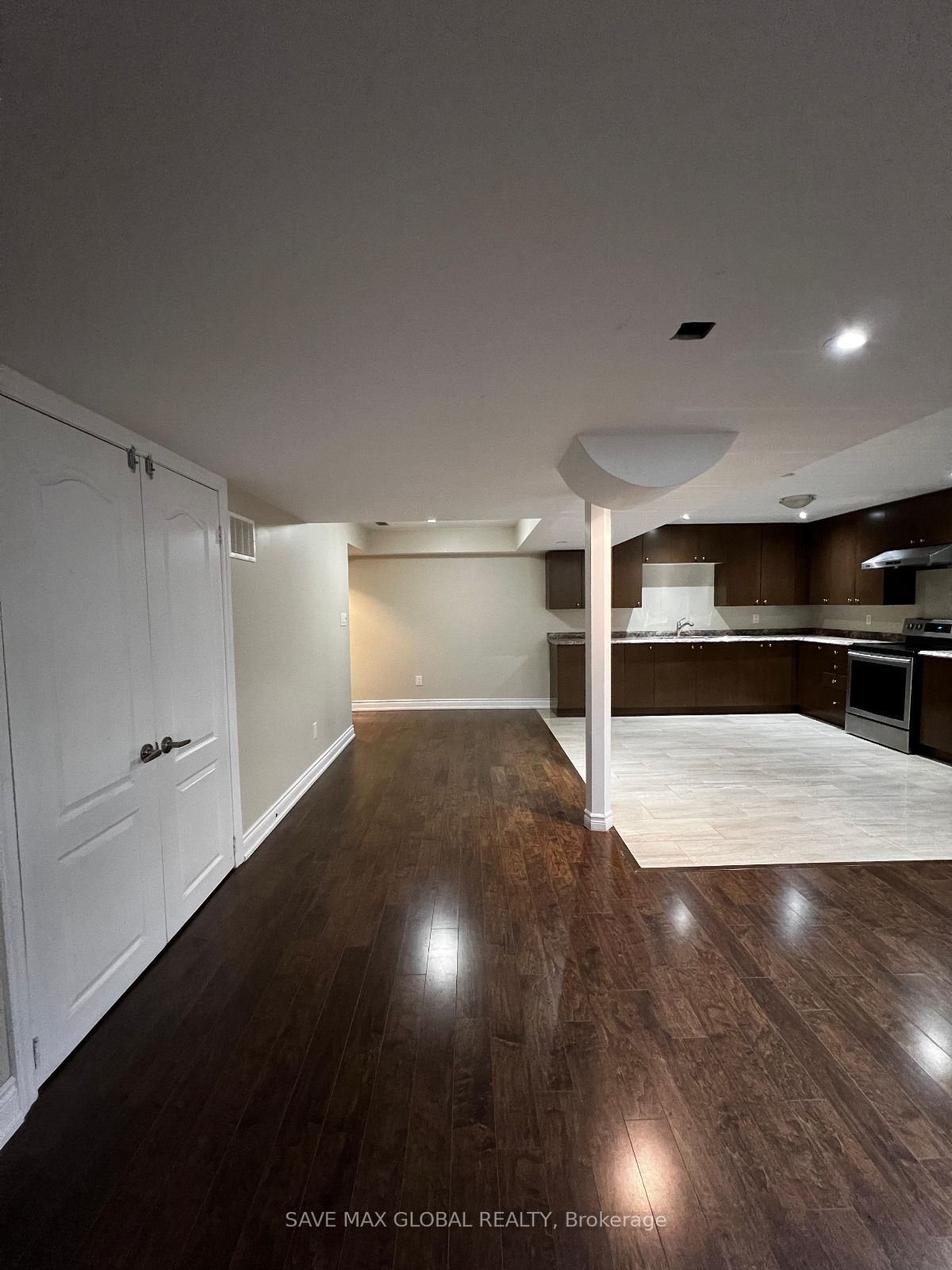 48 Interlacken Dr