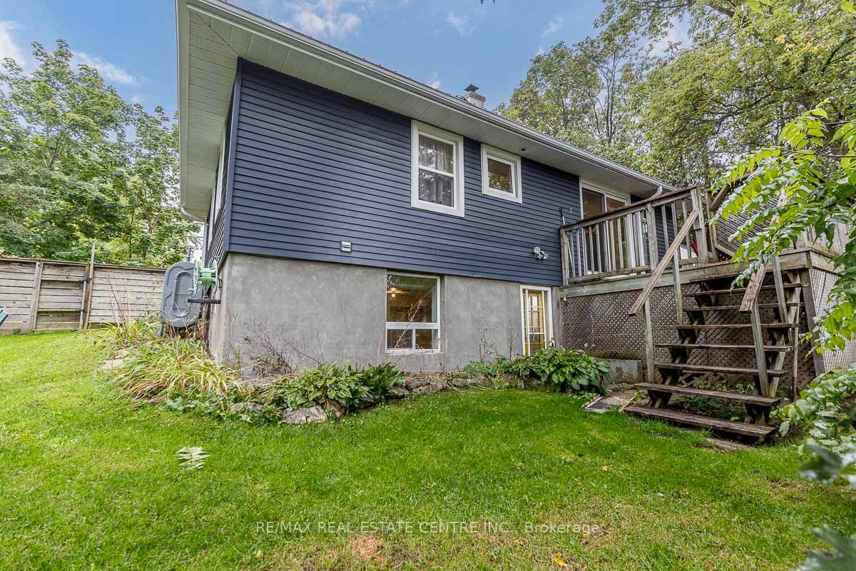 17257 Old Main St