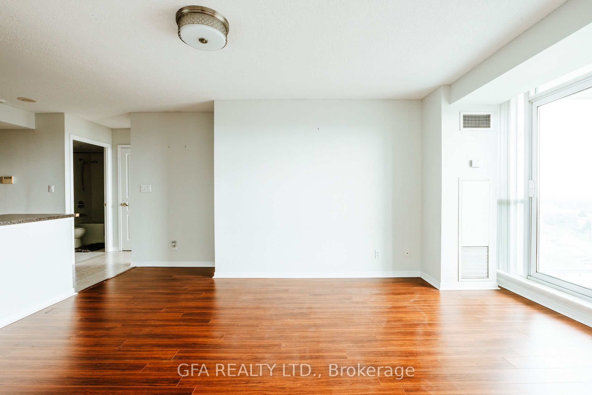 4879 Kimbermount Ave, #807