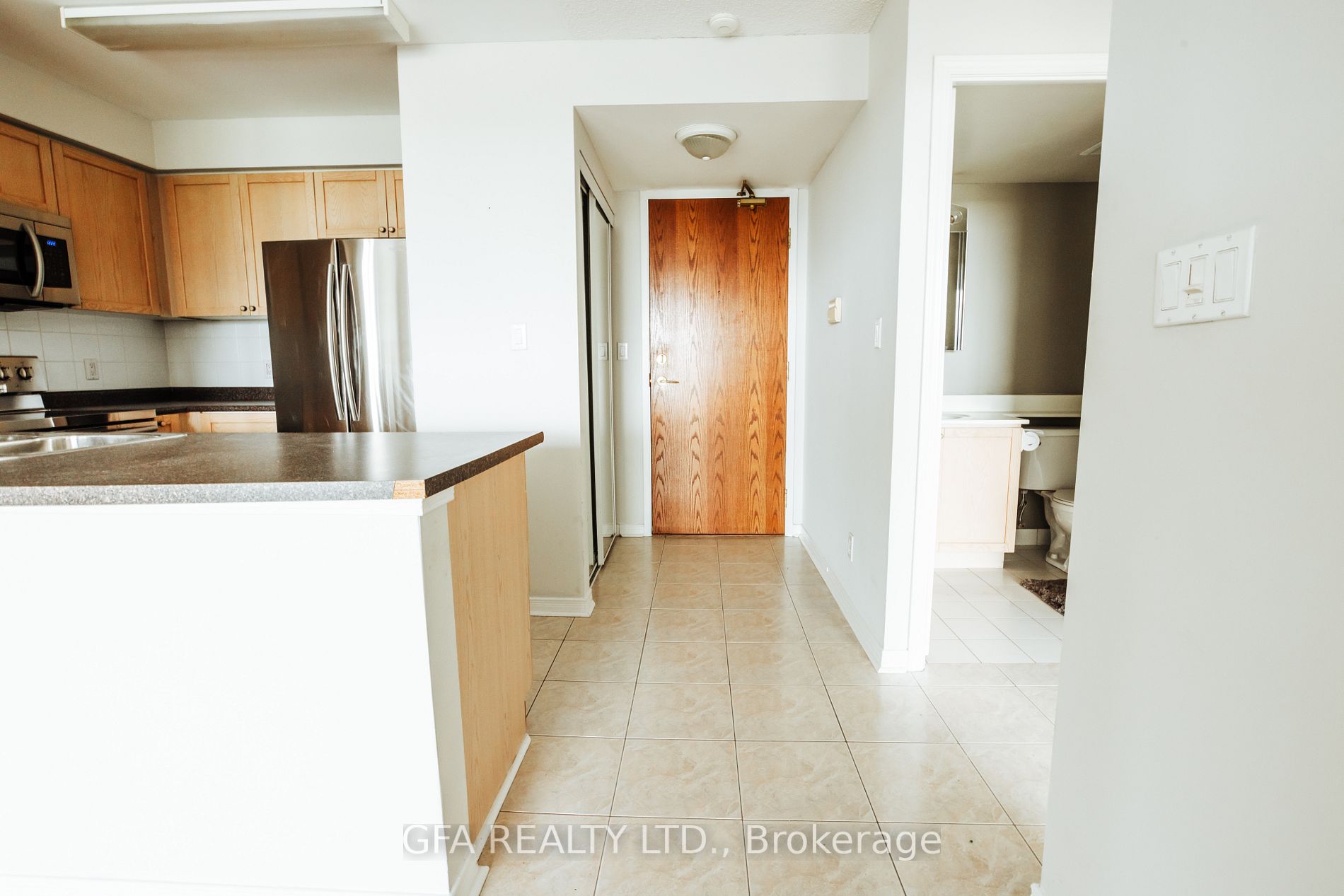 4879 Kimbermount Ave, #807