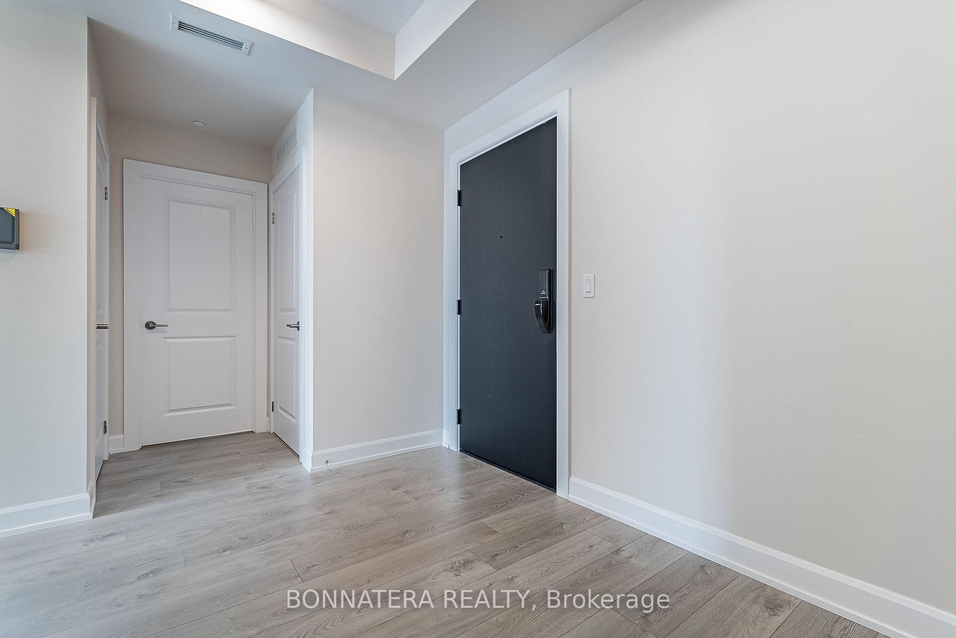 3200 William Coltson Ave, #711